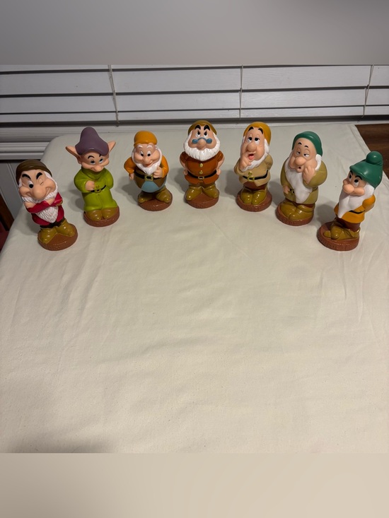 Disney Other - Disney Theme Parks Seven Dwarfs Vinyl Plastic Dolls Figures 5” Tall